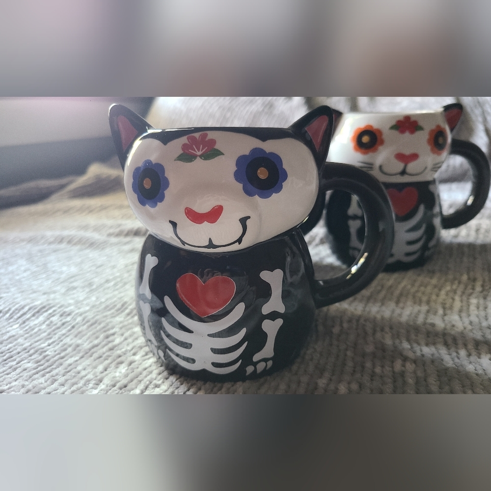 Halloween Coffee Cups - Picture 2 of 5
